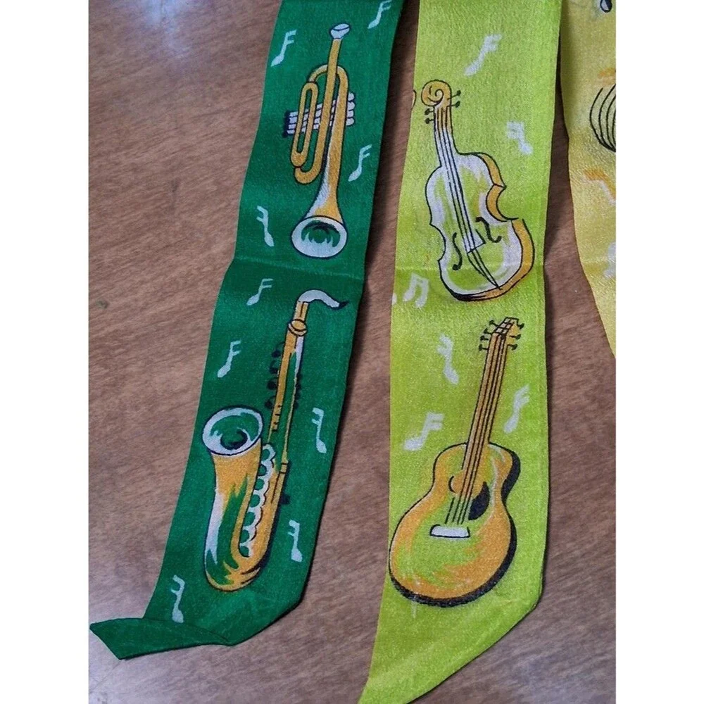 Silk Multi Bookmark Musical Instruments Placeholder